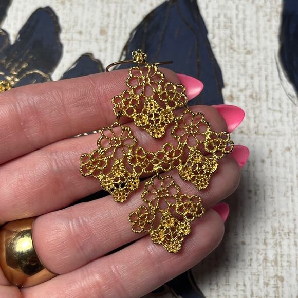 Vintage Large Royal Gold Filigree Articulated Dangle Earrings D1 - Picture 2 of 7